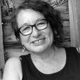Lyn Eales